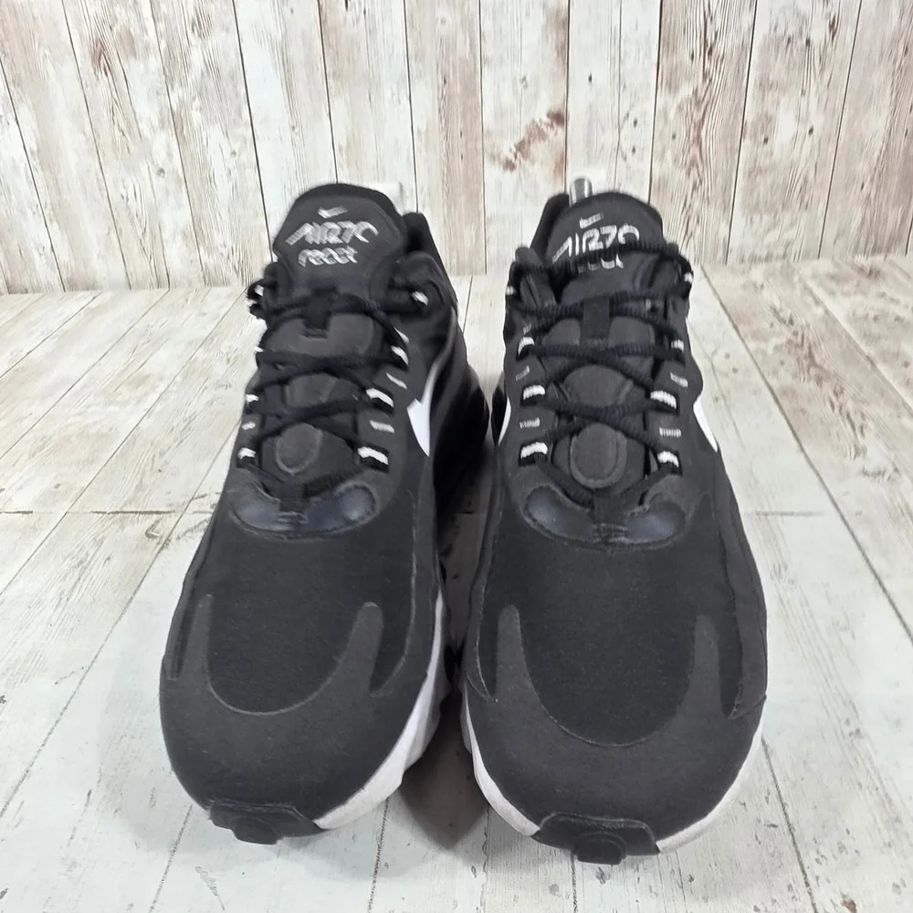 Nike Air Max 270 React Womens Black White Sneakers CI3899-002 Size 8.5